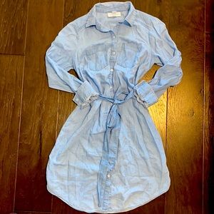 Motherhood maternity light blue dress